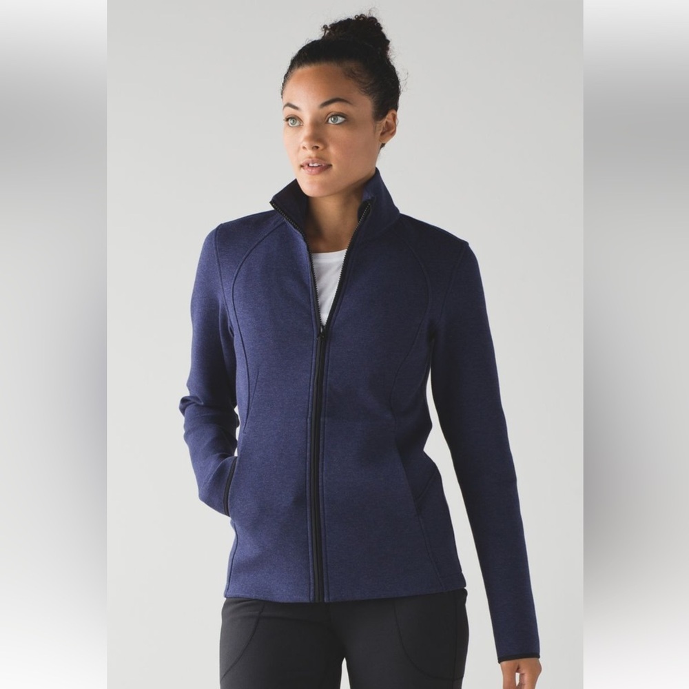 Lululemon Insculpt Jacket 2 athleisure workout yoga layered travel‎ outdoors